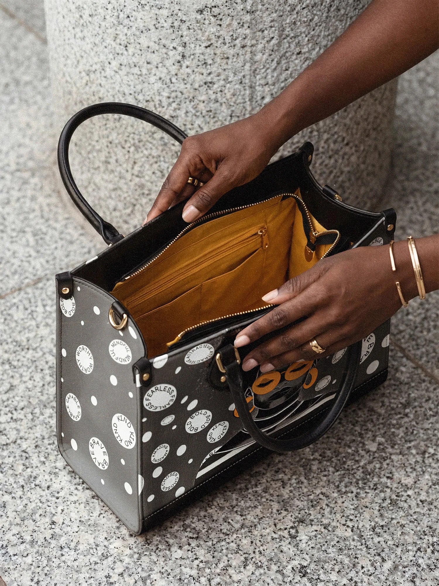 Chicaki "Fahari" Monochrome Leather Handbag